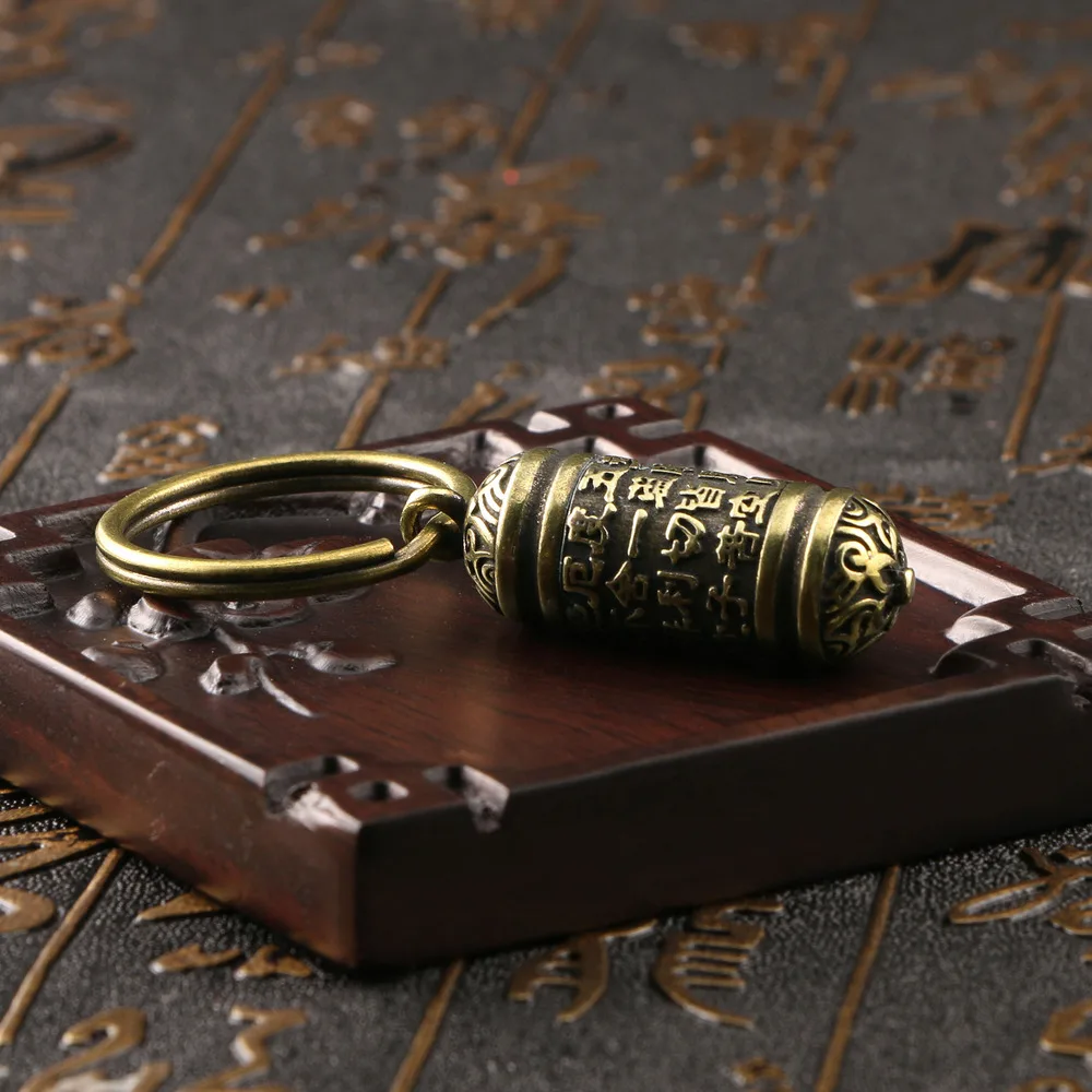 Античная латунная подвеска для ключей в виде столба с шестью словами