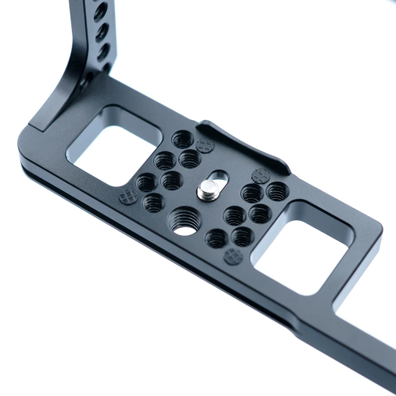 RaidNeo Camera Cage Frame for Canon EOS R DSLR Protective Cage Quick Release Rig with Cold Shoe 3/8 1/4 Thread Holes