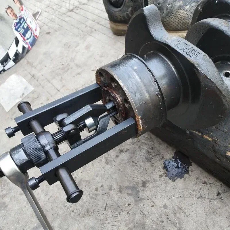 Инструмент для демонтажа подшипника внутреннего диаметра лошади трехкулачковый