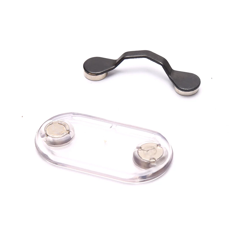Fashion Magnetic Hang Eyeglass Holder Clip Magnet Sunglasses Headset Line