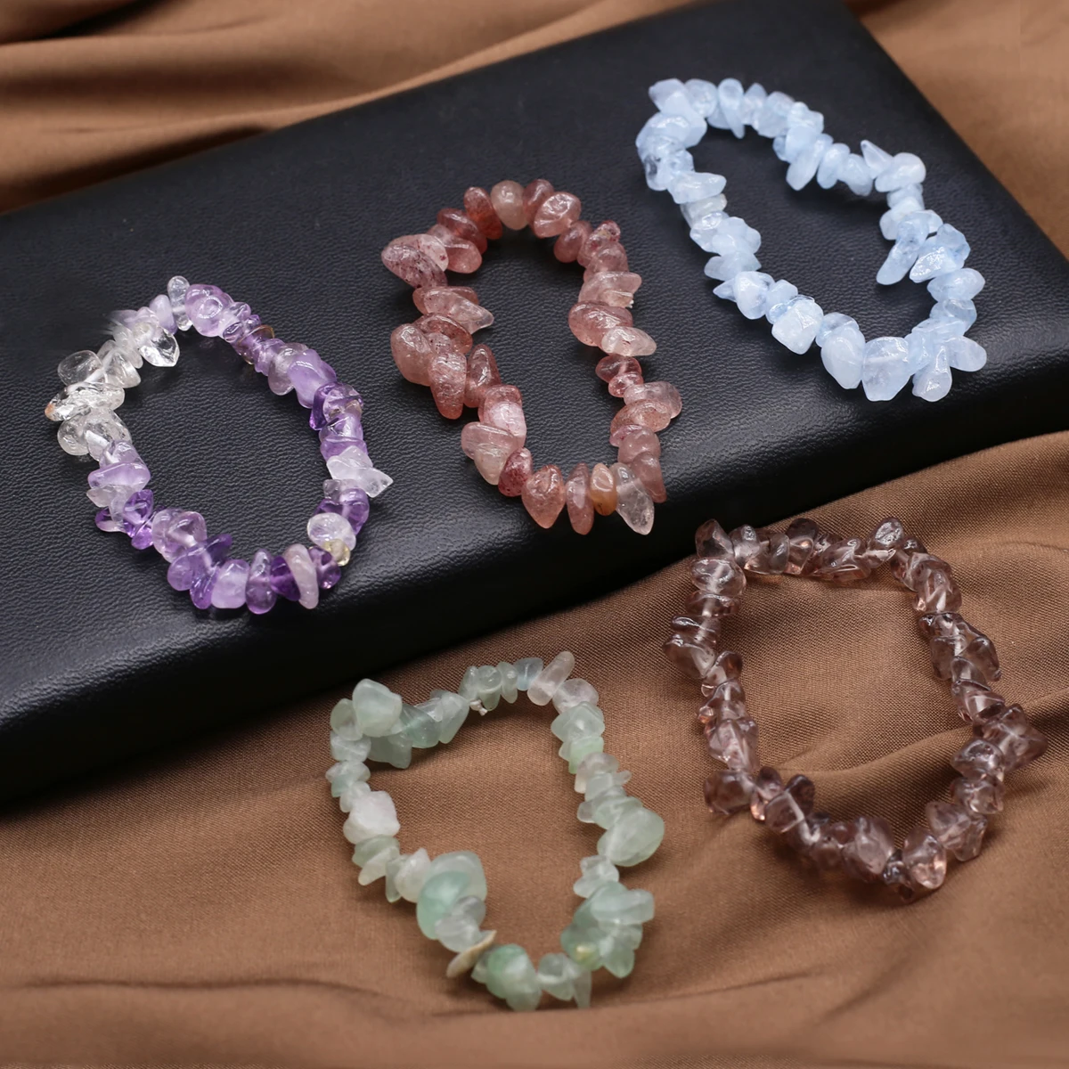 

Natural Stone Gravel Bead Bracelet Loose Chip Amethyst Bead for Women Handmade Reiki Healing Bracelet Jewelry Gifts