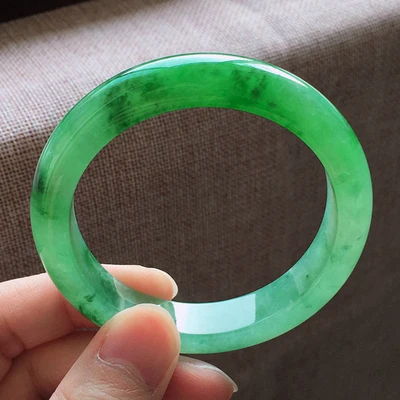 

Natural Burmese Emerald Green Two-color 54mm-64mm Bracelet Elegant Princess Jewelry Best Gifts for Moms and Girlfriends