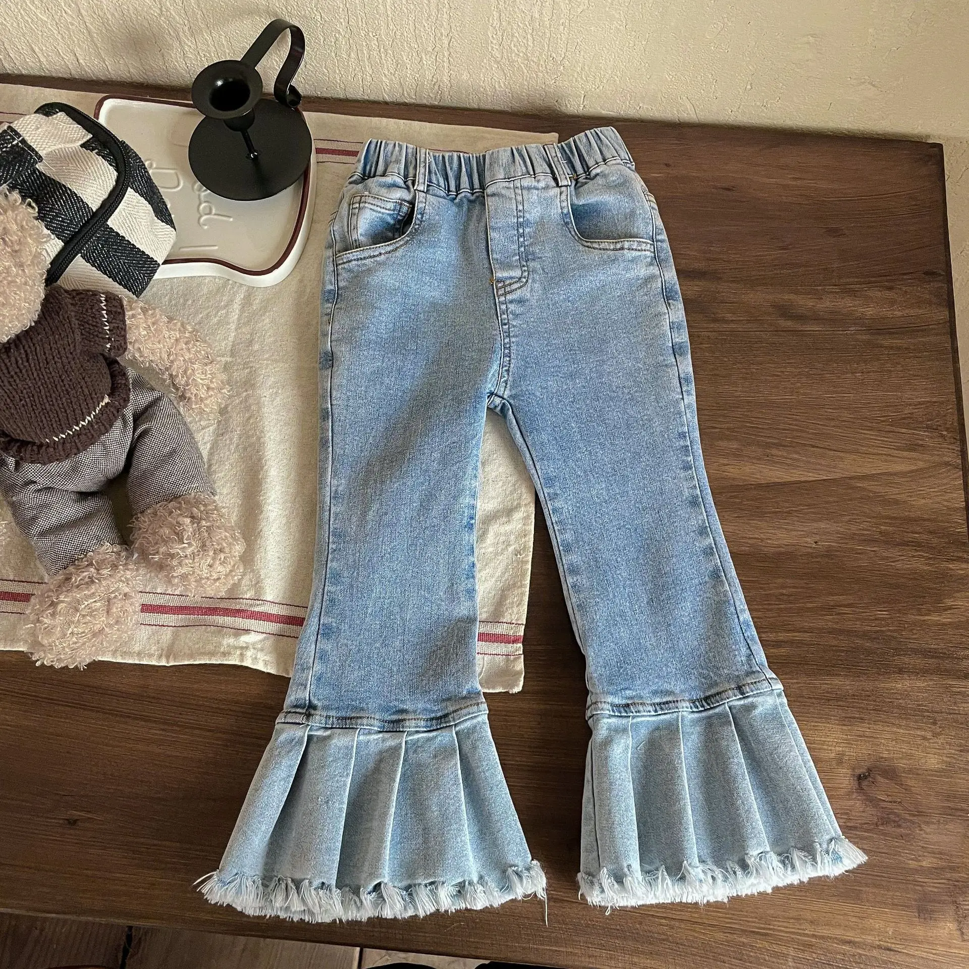 

2023 Autumn And Winter New Jeans Baby Girl Clothes Baby Clothes High Waist Solid Color Flare Jeans Children's Clothing
