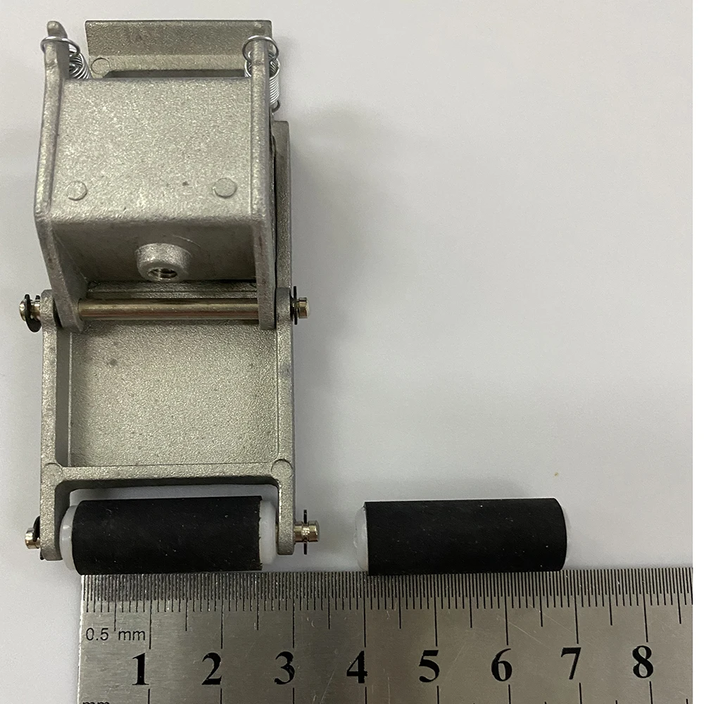 Оптовая цена INFINITI прижимной ролик в сборе для растворителя Infiniti 3278 | Компьютеры и