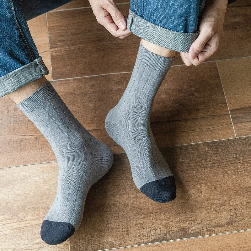 Хлопковые вязаные мужские носки высокого качества повседневные однотонные