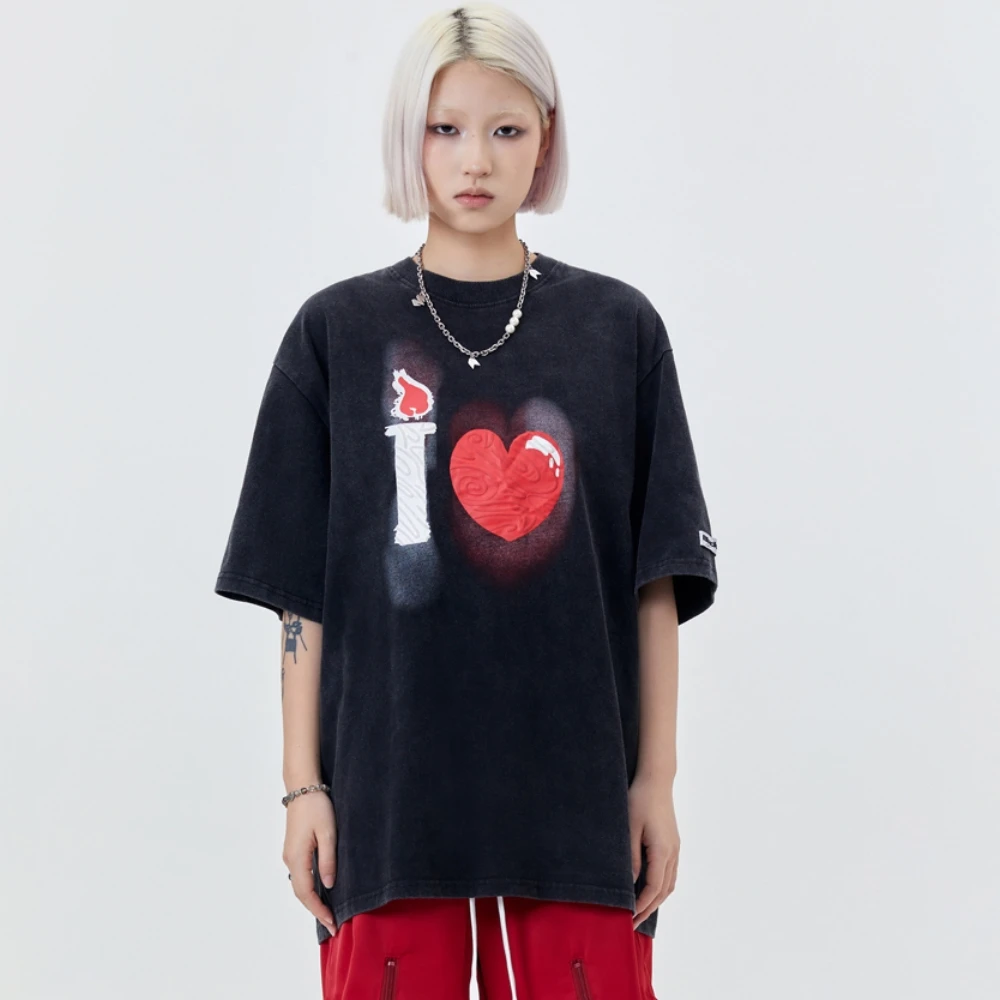 

Retro Distressed Burning Candle Graphic T-shirts for Women Men Oversized Foaming Printed Heart Shirts Men's Aesthetic Clothing