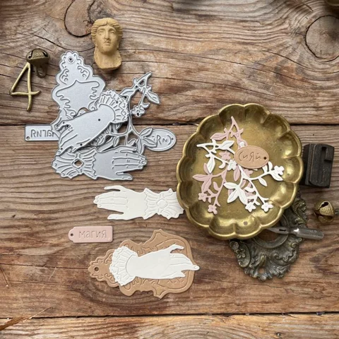 Металлические штампы для скрапбукинга серебристого цвета