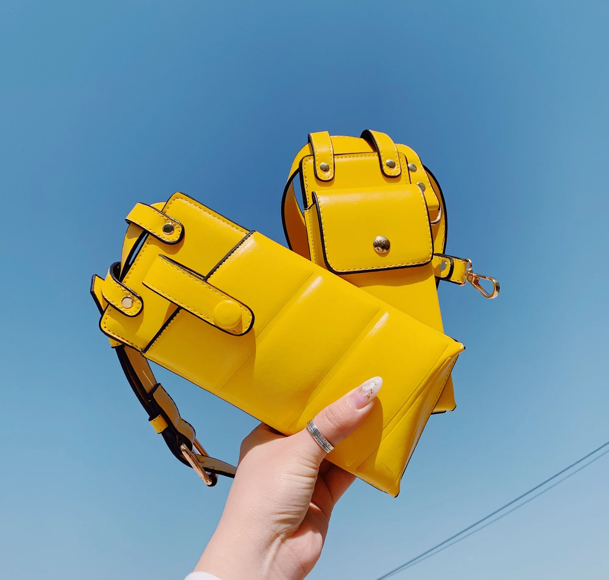 

Fashion bag leather waist belt bag fashionable crossbody chest bags girl fanny pack small phone bag ladies waist pack