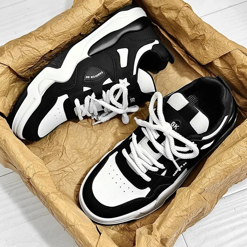 

Harajuku Fashion Mens Sports Shoes Breathable Mixed Color Designer Luxury Sneakers Comfortable Original New Male Athletic Shoes