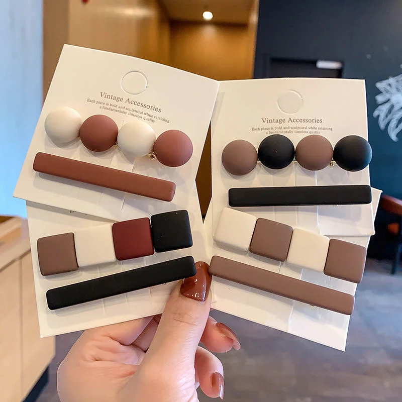 

2022 Fashion Clips Set Sweet Hair Ornament Clips Barrettes Fashion Hair Accessories Jewelry Hairpins Korean Geometric For Women