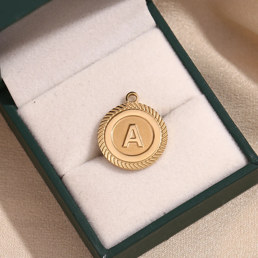 Классические Полосатые Круглые Подвески MamacitaSlay с 26 инициальными буквами новинка