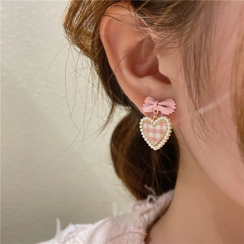 

Cute Pink Love Grid Pearl Heart Earrings For Women Girls Trendy Party Jewelry Fashion New Bowknot Earrings Gifts