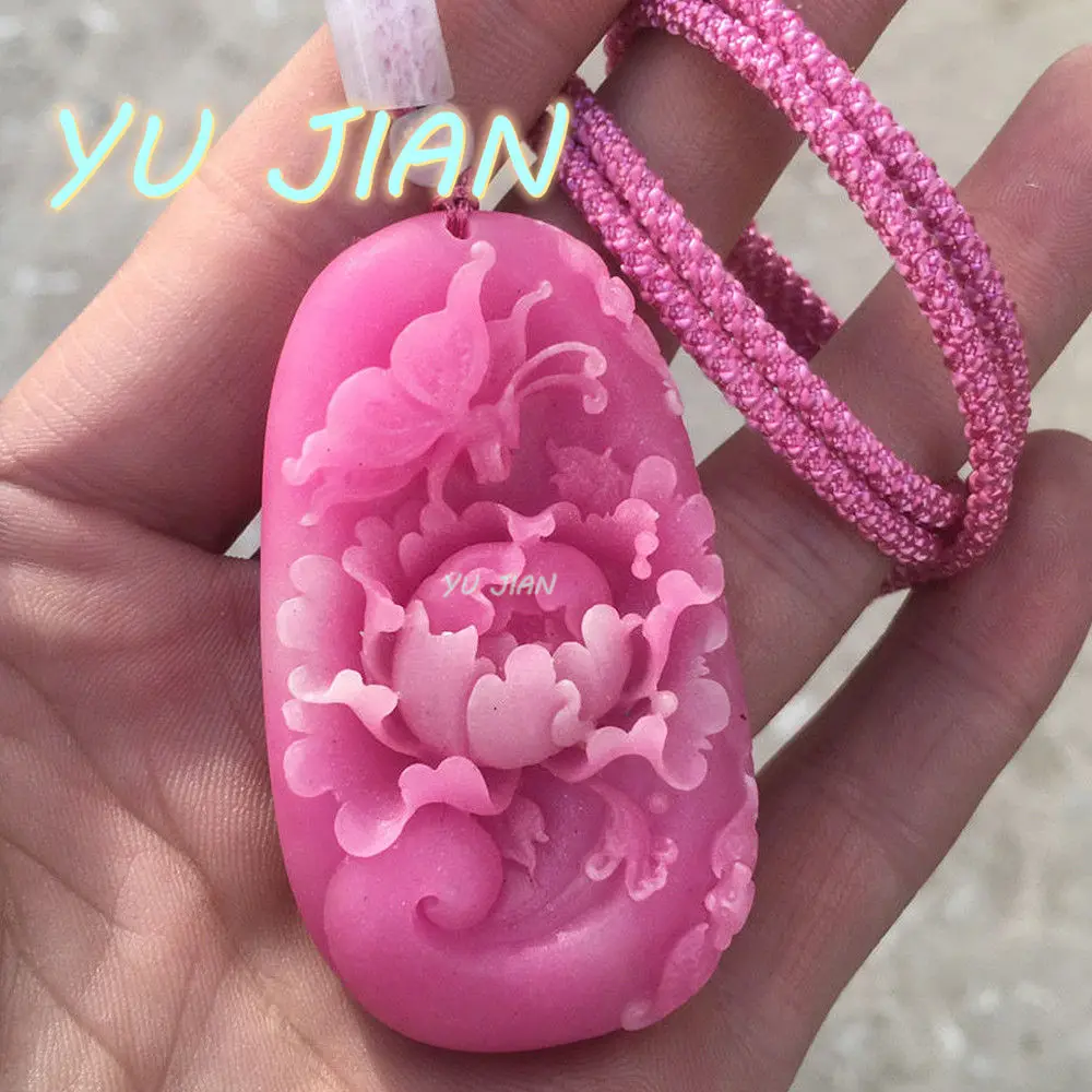 

New China Charm Traditional Hand Carved Natural Peach Jade Pendant Agate Exquisite Elegant Necklace Chain Fine Jewelry