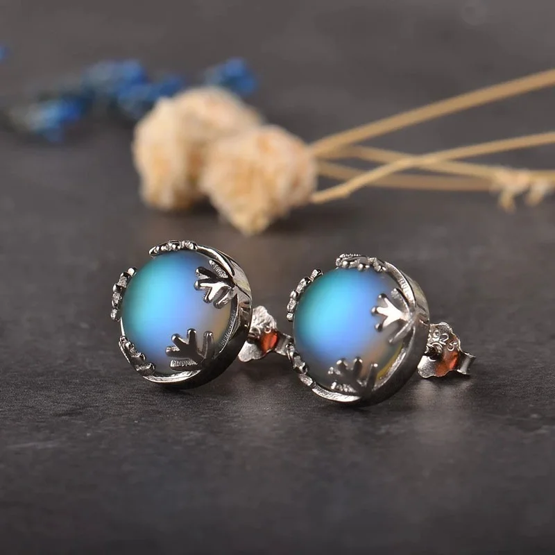 

Delicate Moonstone Stud Earrings Chic Jewelry Women Girl Accessories Round Clear Stone Wedding Earring Gift