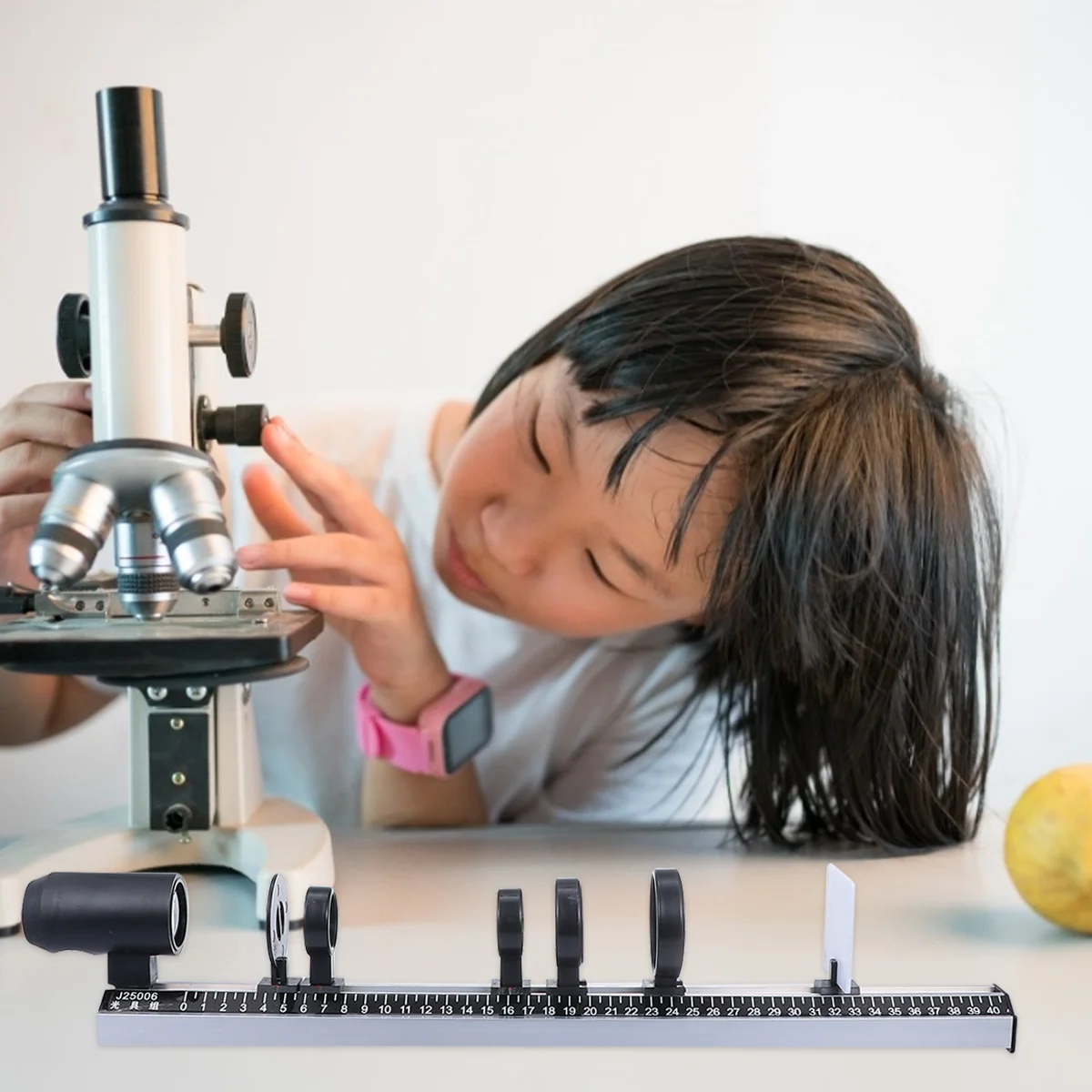 Рисунок 4 - Вогнуто-выпуклая зеркальная фотография