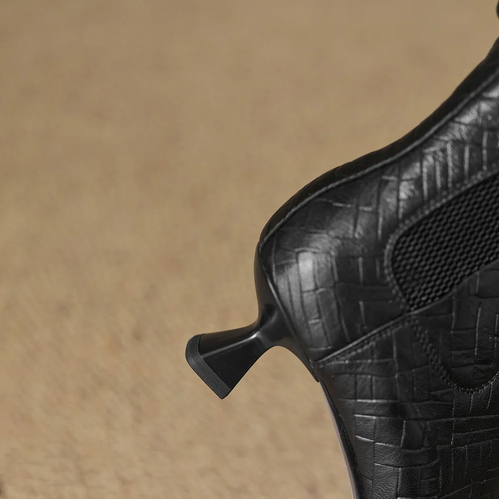 Женские эластичные ботинки все в одном из натуральной кожи с острым носком