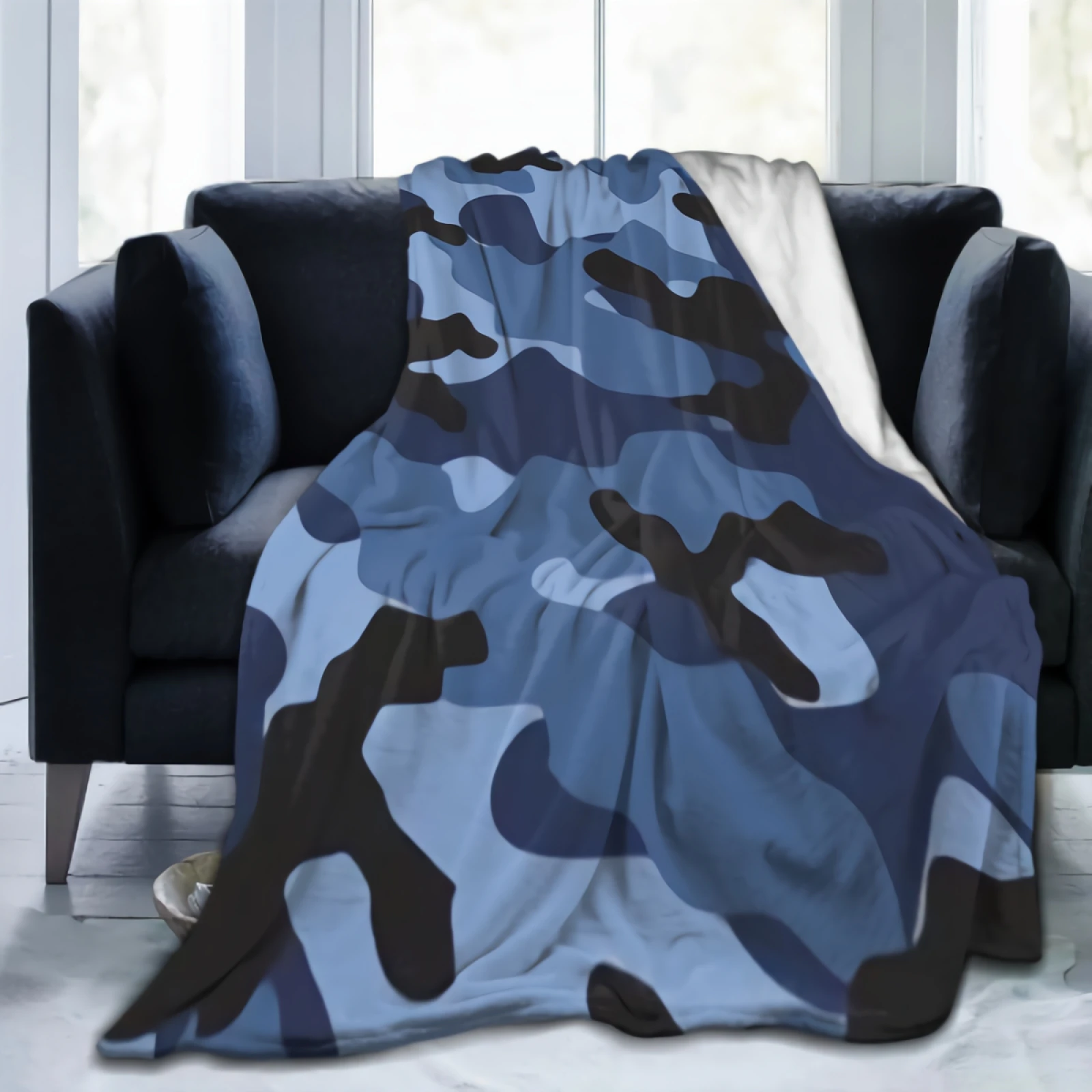 

Blue Camouflage Flannel Fleece Blanket Ultra-Soft Warm Comfortable Army Camo Throw Blanket for Bed Sofa All Season 80"x60"