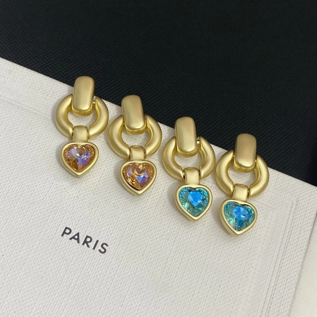 

2022 высококачественные роскошные женские ювелирные изделия из медного сплава серьги в стиле ретро модные женские серьги на день рождения