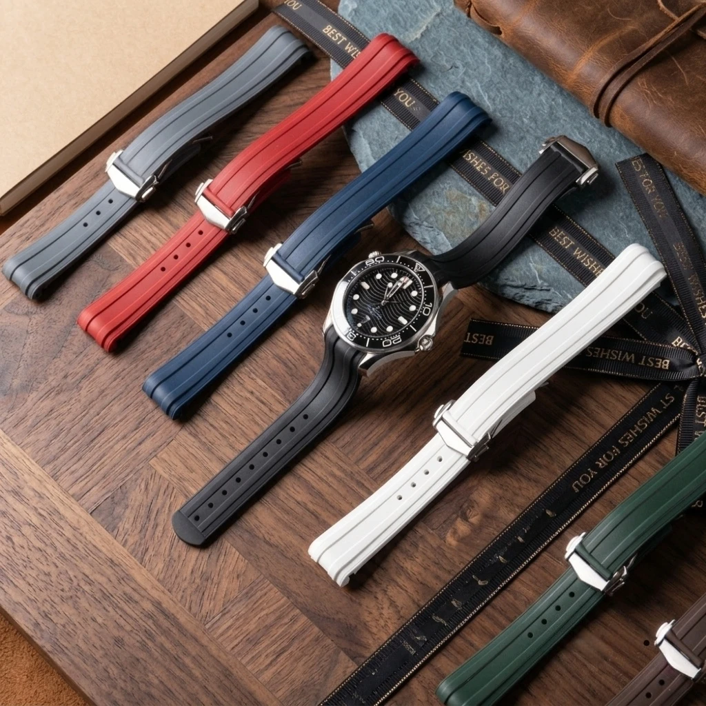 Фото Высококачественный изогнутый ремешок для часов Omega Seamaster 300, 20 мм, из каучука FKM, с оригинальной удлиненной застежкой. №2