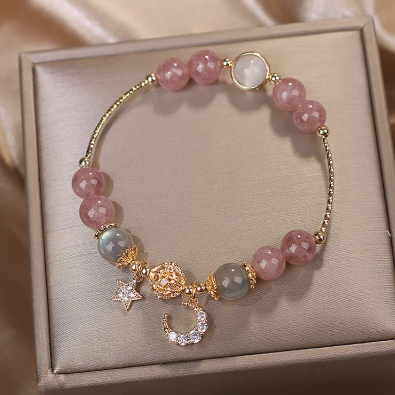 

Welfare Star Moon Strawberry Crystal Bracelet Women's ins Design Crystal Bracelet Gift Bracelet Bracelet for Student Friend