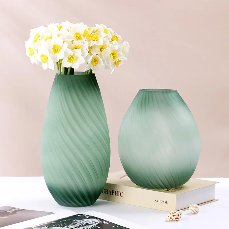 

Spot creative green glass vase wholesale lily flower arrangement utensils living room hydroponic home decoration ornaments