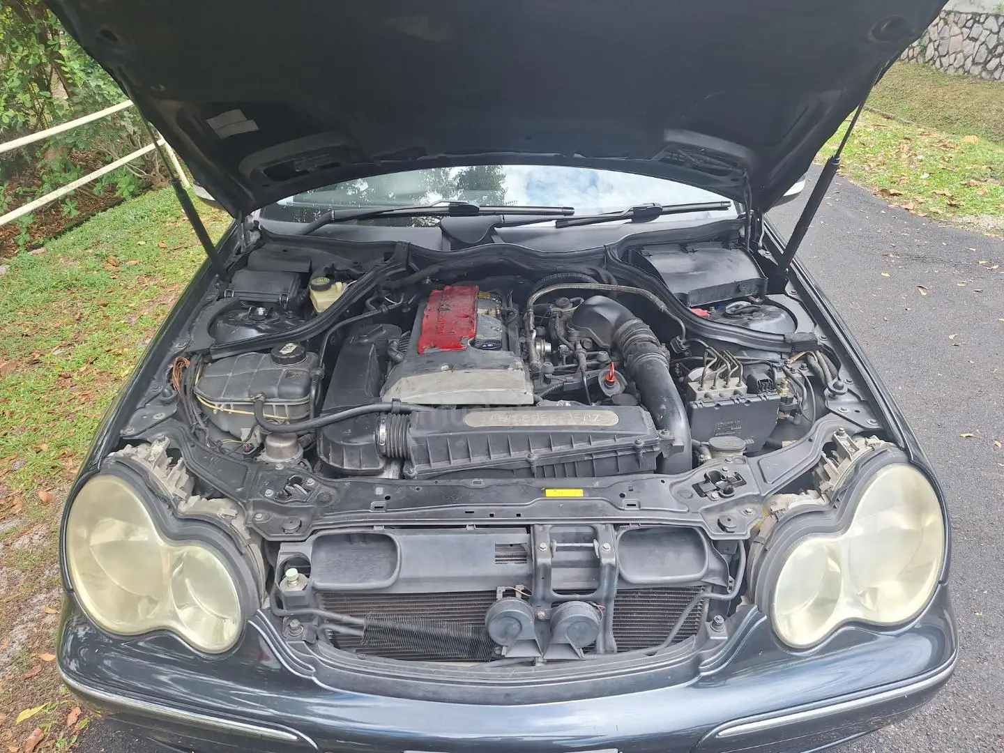 Фото 2 шт. Амортизаторы капота для Mercedes-Benz C-Class W203/S203/CL203 2000-2011, передние газовые упоры, амортизаторы, поршни №4