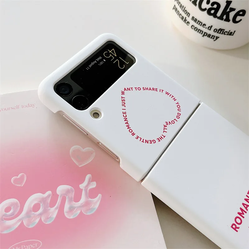 Simple English Love Heart Phone Case with Pendant for Samsung Galaxy Z Flip 4 3 Hard Cover for ZFlip3 Zflip4 Solid Shell Bracket