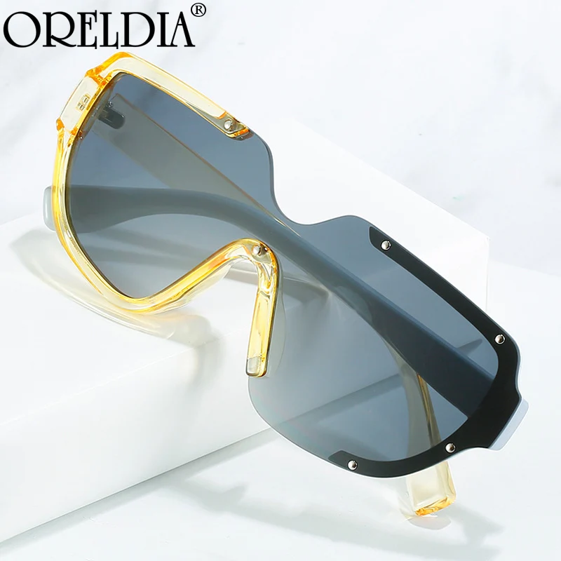 

Fashion Oversized Sunglasses Shield Sun Glasses New Women Men Rivet Shades Glasses Lady Personality Eyewear UV400 De Sol Oculos