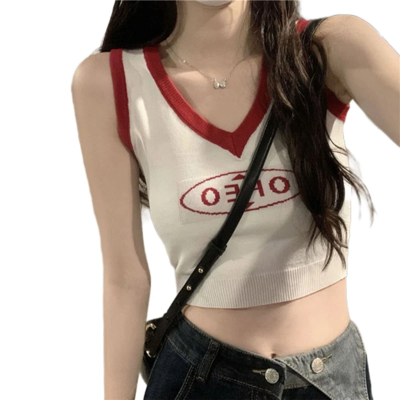 

Кроп-топ женский трикотажный без рукавов, пикантный свитер с глубоким V-образным вырезом, облегающий жилет в американском стиле с буквами ал...
