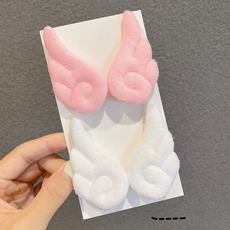 

2021 Children's Cartoon Plush Hairpin Female Side Bangs Sweet Cute Hairpin Sakura Angel Wings Clip Hair Accessories for Women