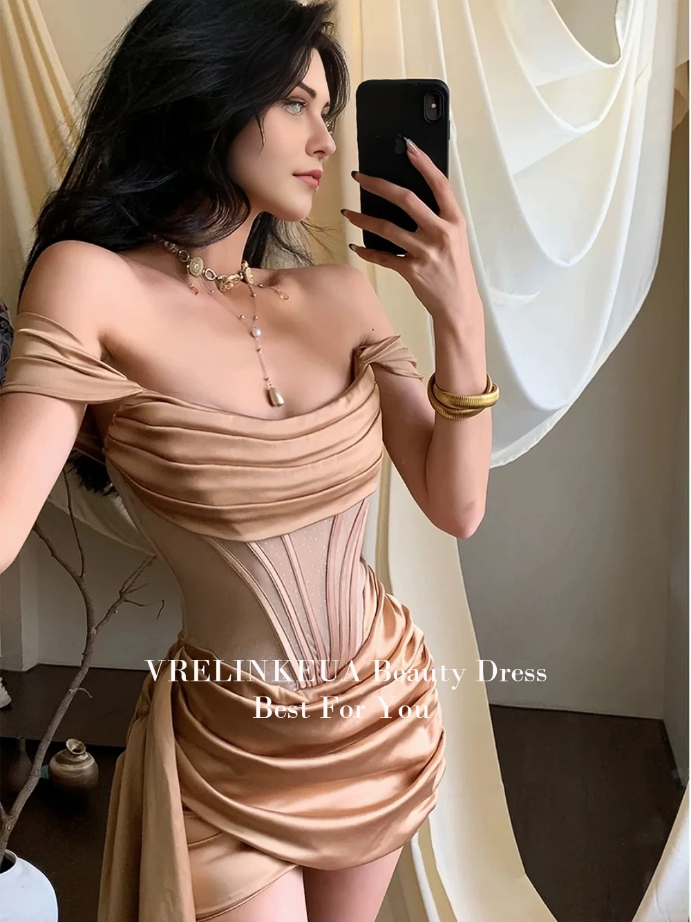 Фото Короткое выпускное платье с открытыми плечами, плиссированное, фасон «русалка», для подростков, на заказ, для выпускного вечера, на 15-16 лет, короткое платье для выпускного бала №3