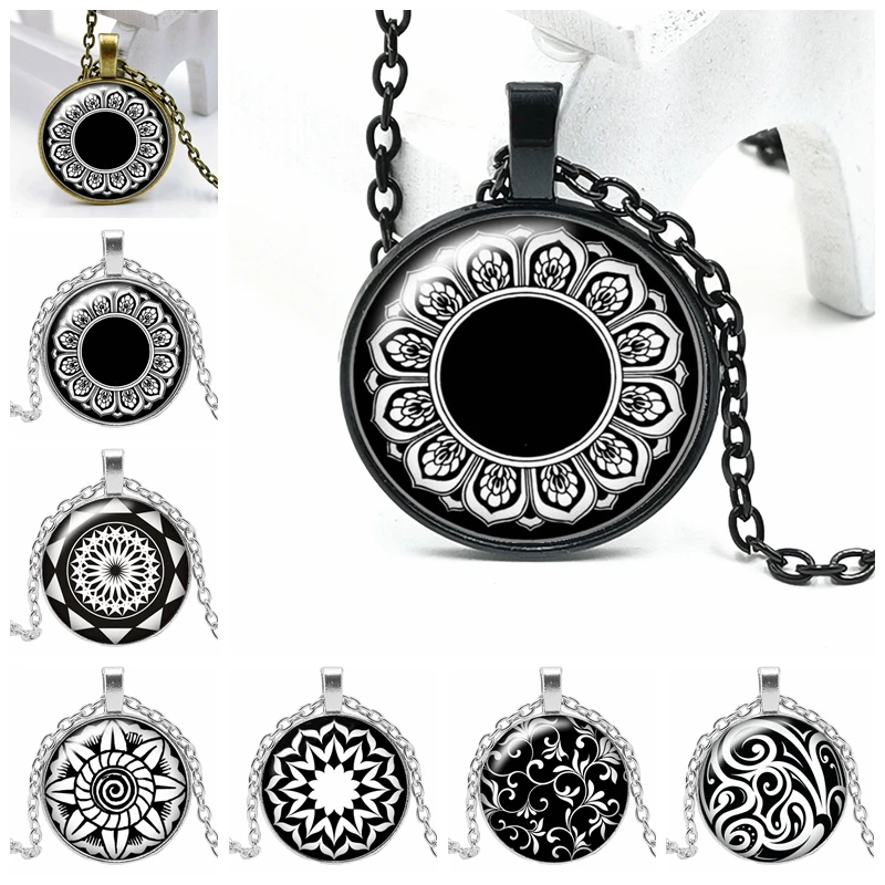 

2020 New National Style 3 Color Necklace Glass Convex Round Personality Mandala Pattern Pendant Necklace Gift Wholesale