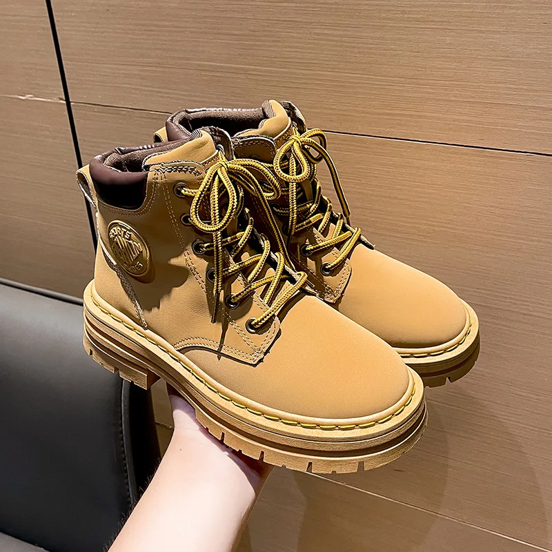 Classic Women Ankle Boots 2022 New Winter New Platform Shoes Women Casual Punk Shoes Women Motorcycle Design Booties Free