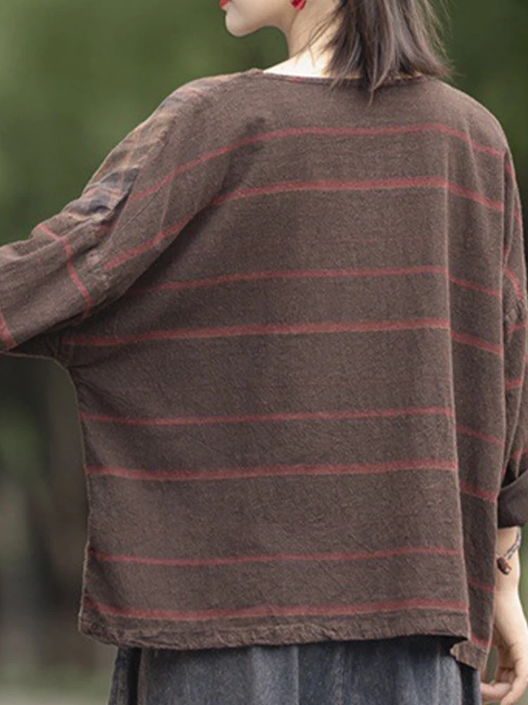 Женская свободная футболка с круглым вырезом