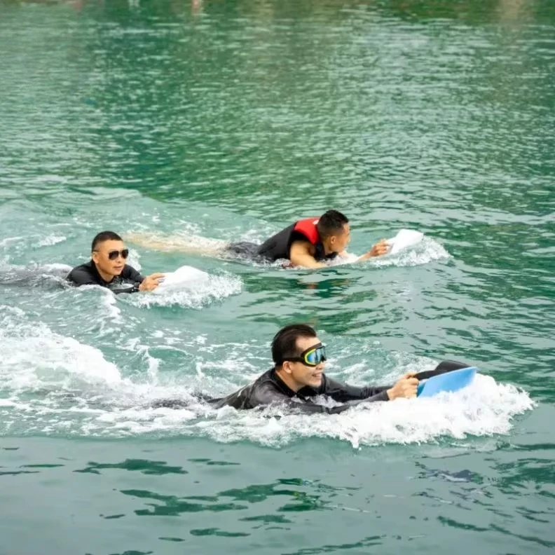 Фото Оптовая продажа Exporter Jet Ski 3200W 12Ah Jet Ski Water Sport Лодка для гидроциклов Jetski Автомобили оптом Дешевая цена №2