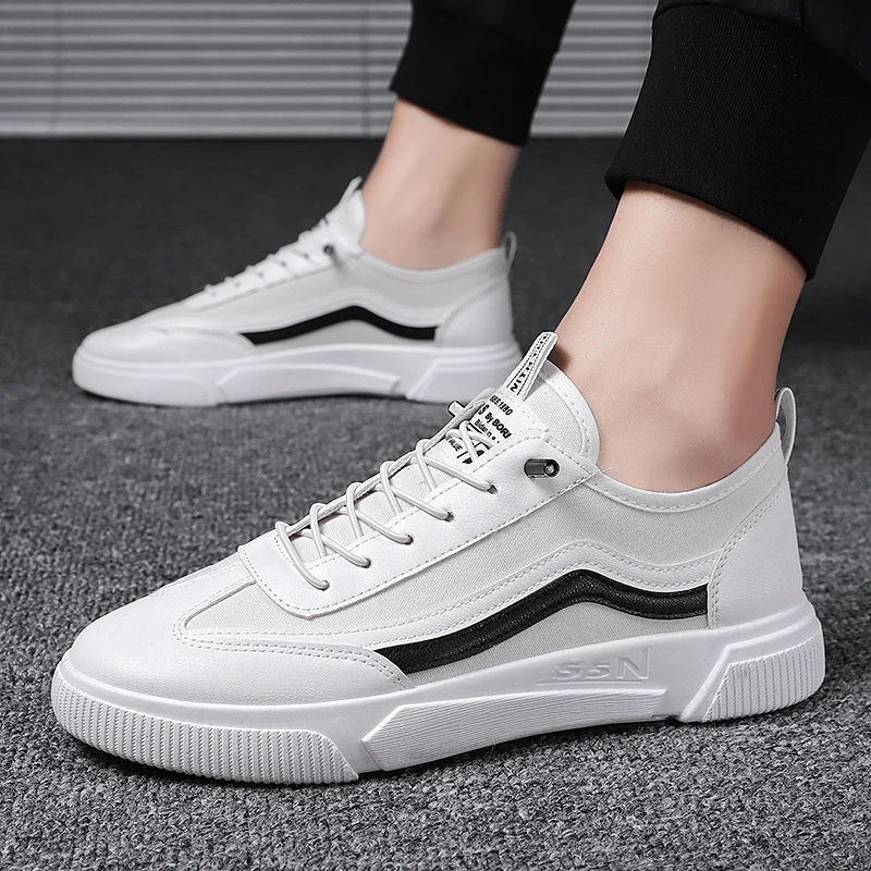 

White Men Vulcanized Shoes New Breathable Canvas Shoes Solid Casual Skateboard Sneakers Walking Flat Cheap Zapatillas De Hombres