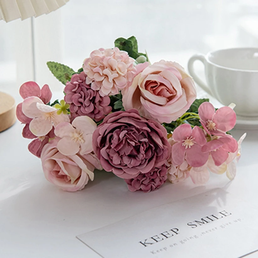 

Шелковый цветочный венок искусственных роз, пионов и гортензий для свадьбы