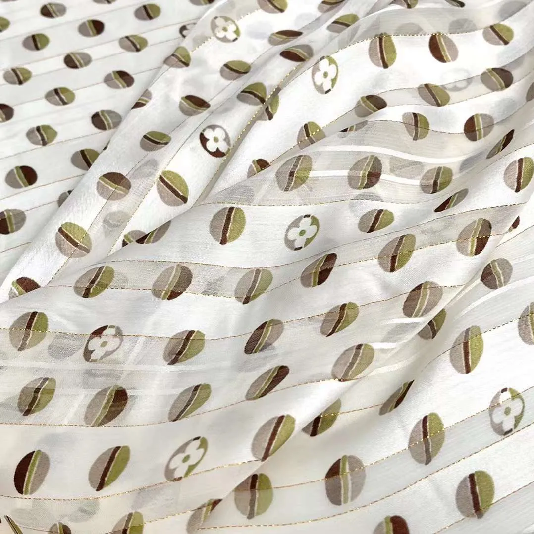 

Полупрозрачная шифоновая ткань в горошек, весна-лето