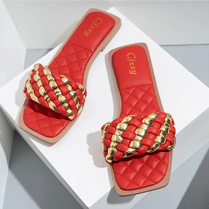 

Summer Golden Woven Sandals Outer Wear Flat Women Shoes Comfortable Non-slip PU Material Ladies Slippers Soft Beach Slides 2022