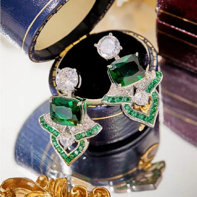 Дизайнерская коллекция Серьги-гвоздики Ожерелье Женщины Леди Инкрустация