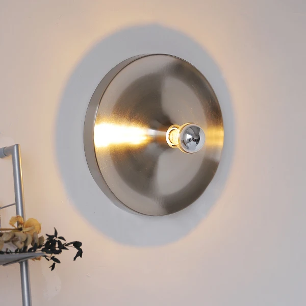 

Настенная лампа LASHA в стиле НЛО