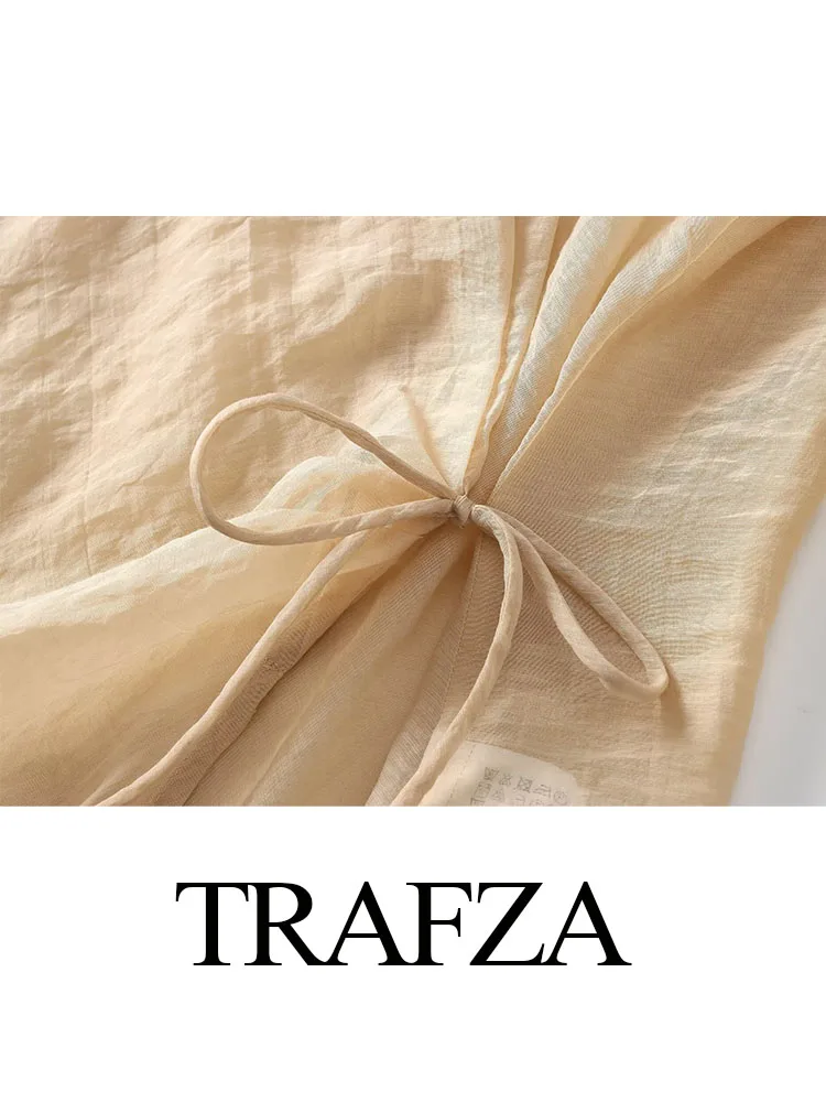 Летняя женская блузка с V-образным вырезом и длинным рукавом