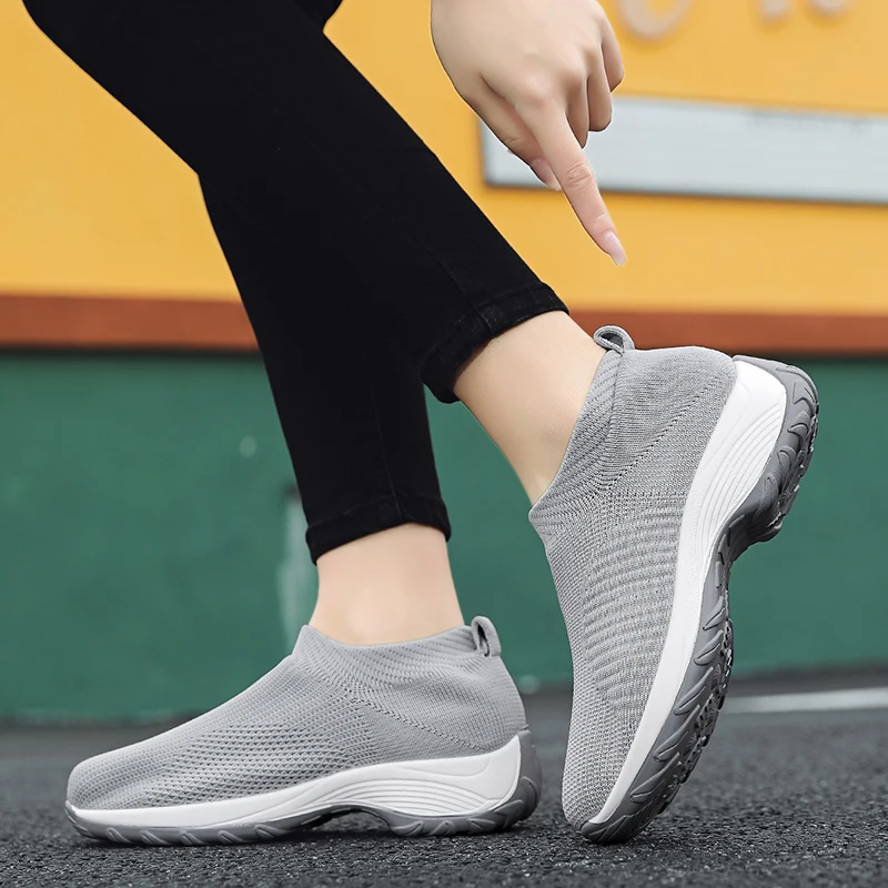Women Sneakers Fashion Comfortable Flexible Breathable Mesh Walking Shoes Female Slip-On Flats Loafers Zapatos Deportivos