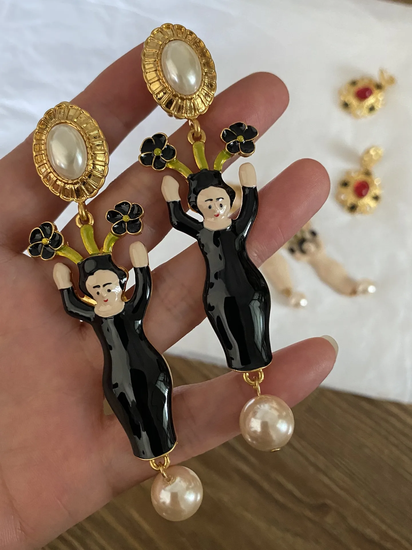 

European and American fashion personality trend antique ear clip