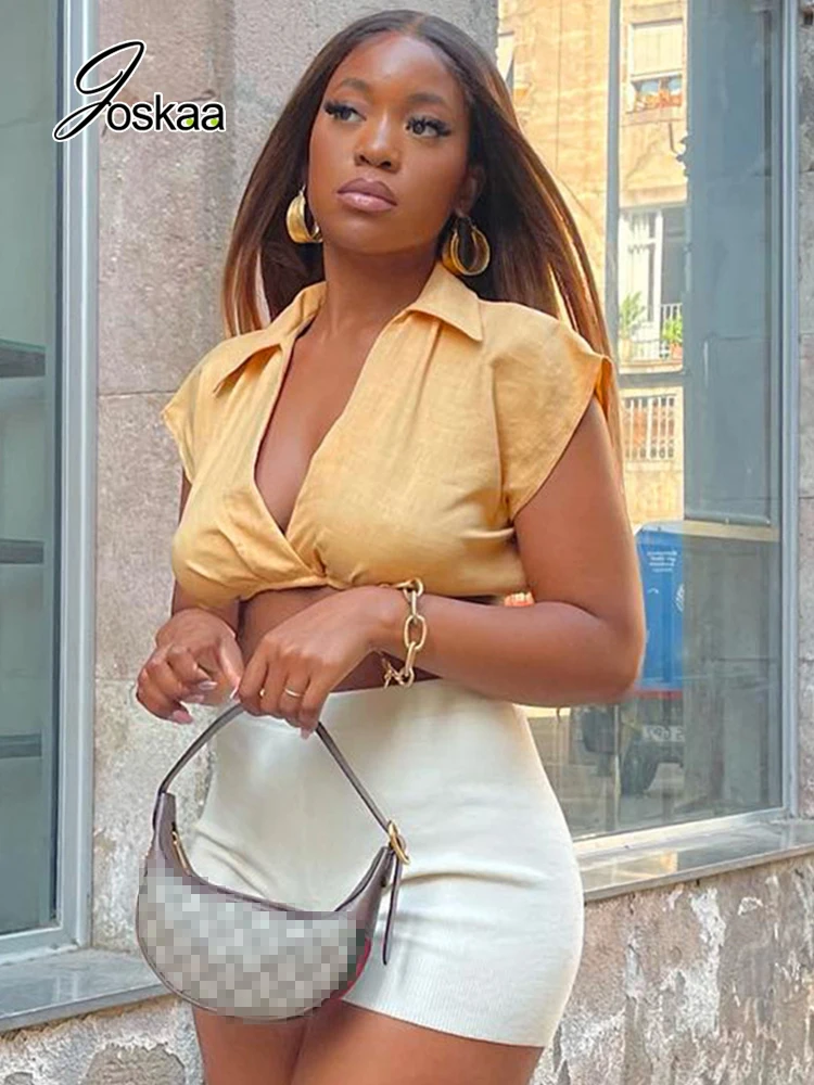 

Joskaa Yellow Lapel Sleeveless Slim T Shirt for Women Clothes Summer 2022 Sexy Deep V Crop Top Casual Tops Fashion Streetwear