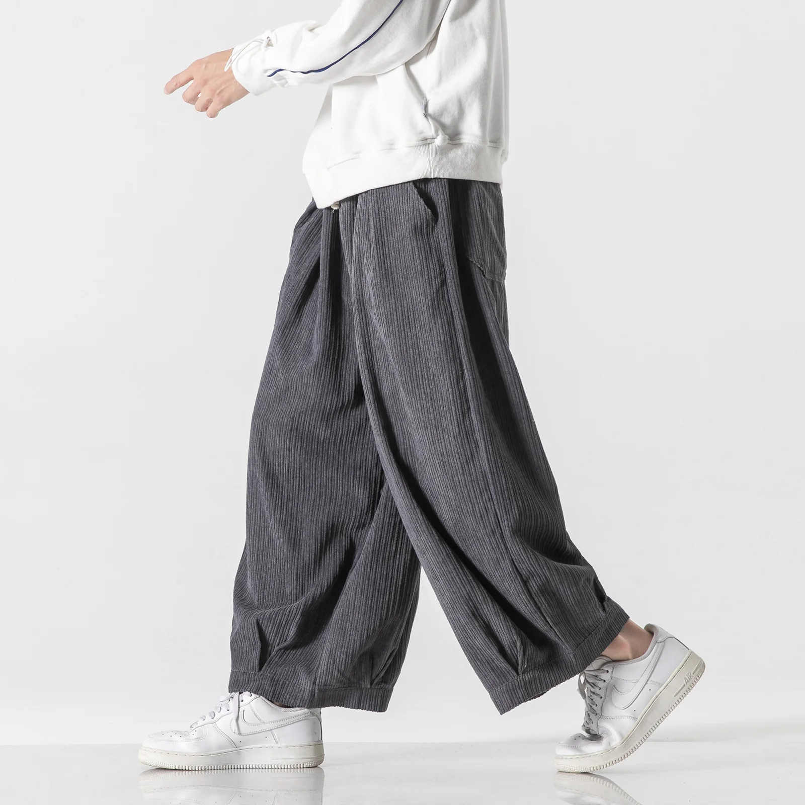 

2022 Cotton Jogger Pants Men‘s Streetwear Casual Harem Pants Male Trouser Solid Color Pants Oversized Man Corduroy Clothing