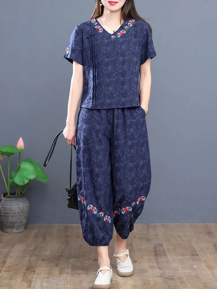 

Женские повседневные брючные костюмы из 2 предметов, свободные женские топы и брюки в винтажном стиле с цветочной вышивкой, Новое поступлен...