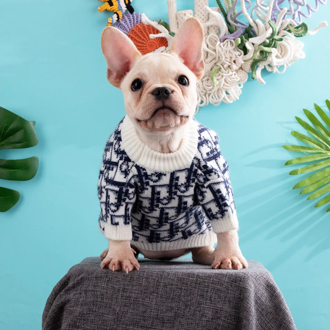

Dog Sweater Fashion Letter Autumn And Winter Fashion Brand Dog Dog Sweater Pet Clothes Bulldog Corgi Pet Supplies