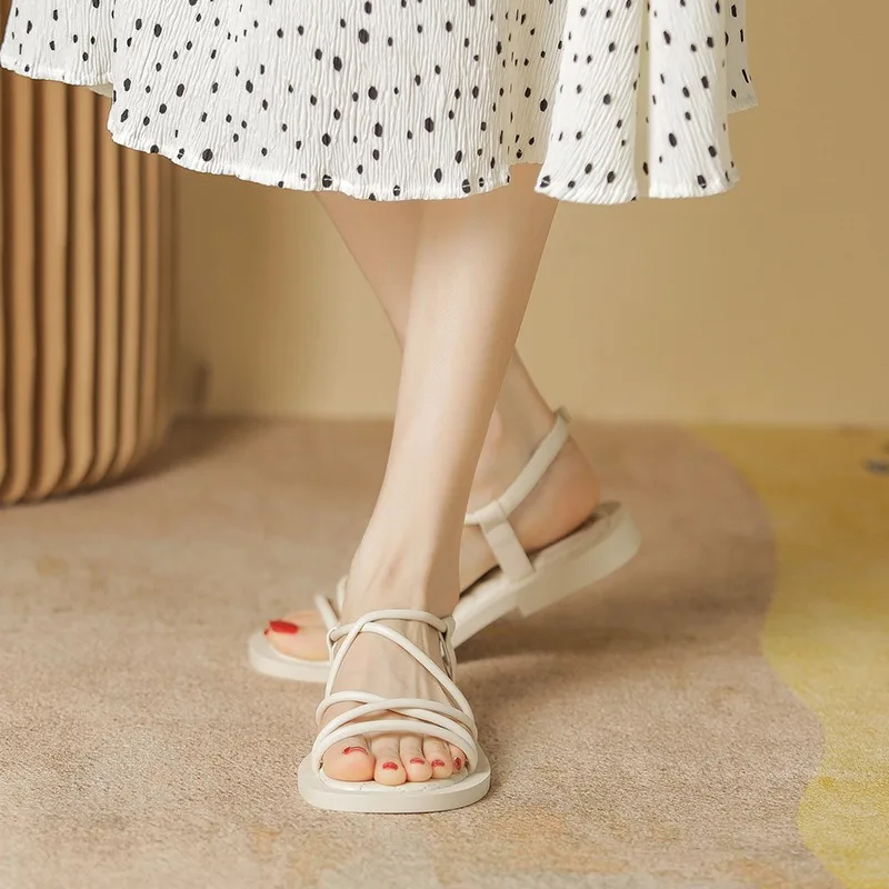 Сандалии женские с перекрестными ремешками дизайнерские босоножки пряжкой на