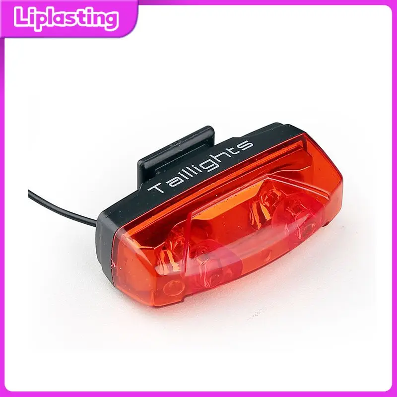 

Задний фонарь для велосипеда, с магнитом